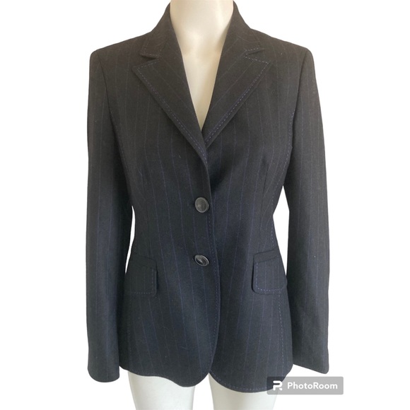 Escada Black Pinstripe 2 button Wool Blazer Jacket Sz 34 4 Excellent! - Picture 5 of 10